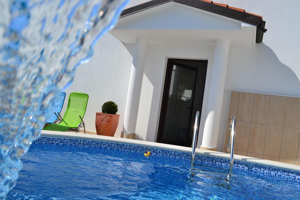 Apartment Villa Holiday II Póla Szoba fotó
