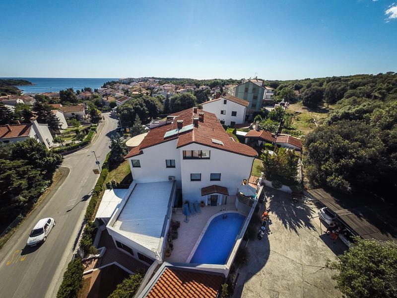 Apartment Villa Holiday II Póla Kültér fotó